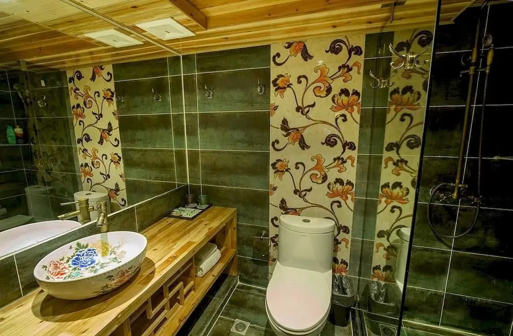 Леишан: Xijiang Huayin Holiday Hotel