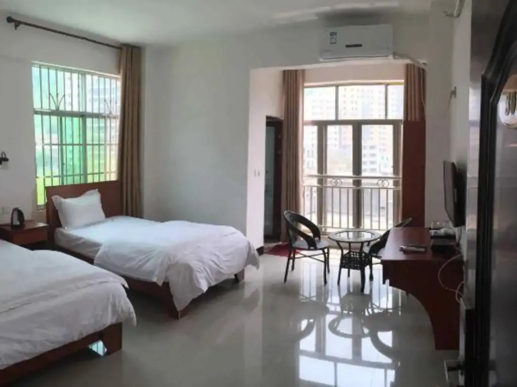 Хэчи: Heyuan Yangsheng Apartment