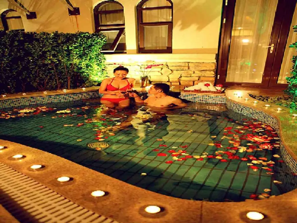 Циндао: Jimo Chengtou Hotspring VIP Spa Club