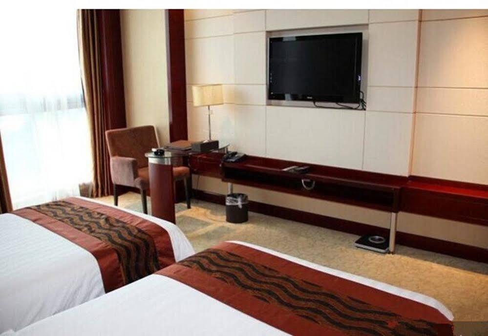 Ухань: Riverside No.1 Hotel - Wuhan