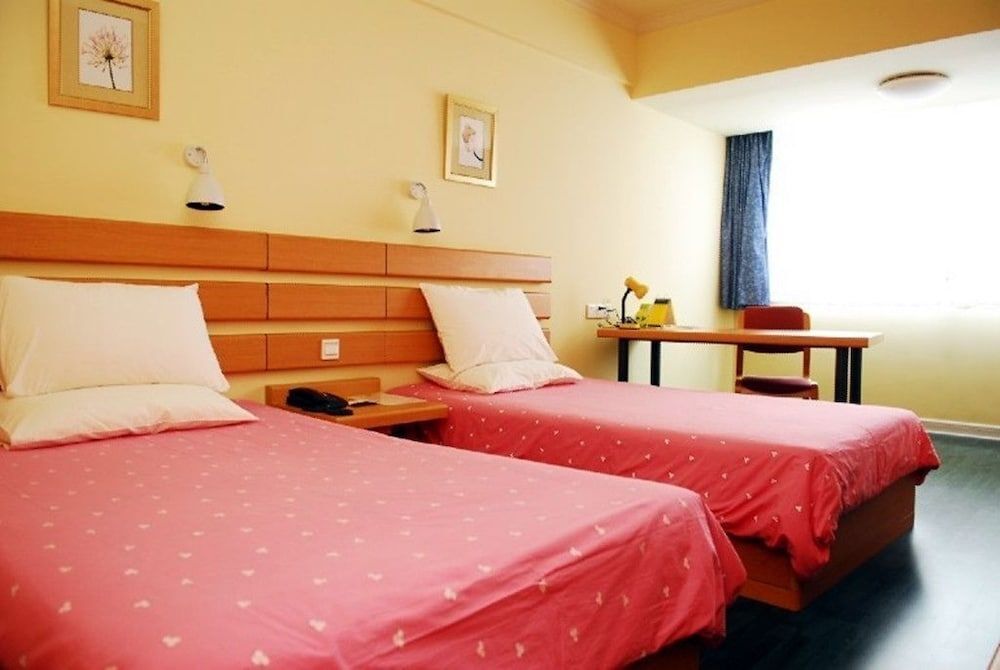 Ухань: Home Inn Wuhan Jianshe Avenue Qingnian Road