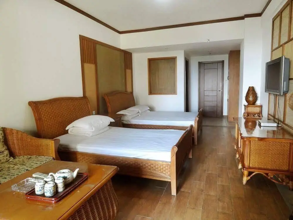 Санья: Crystal Blue Bay Vacation Hotel
