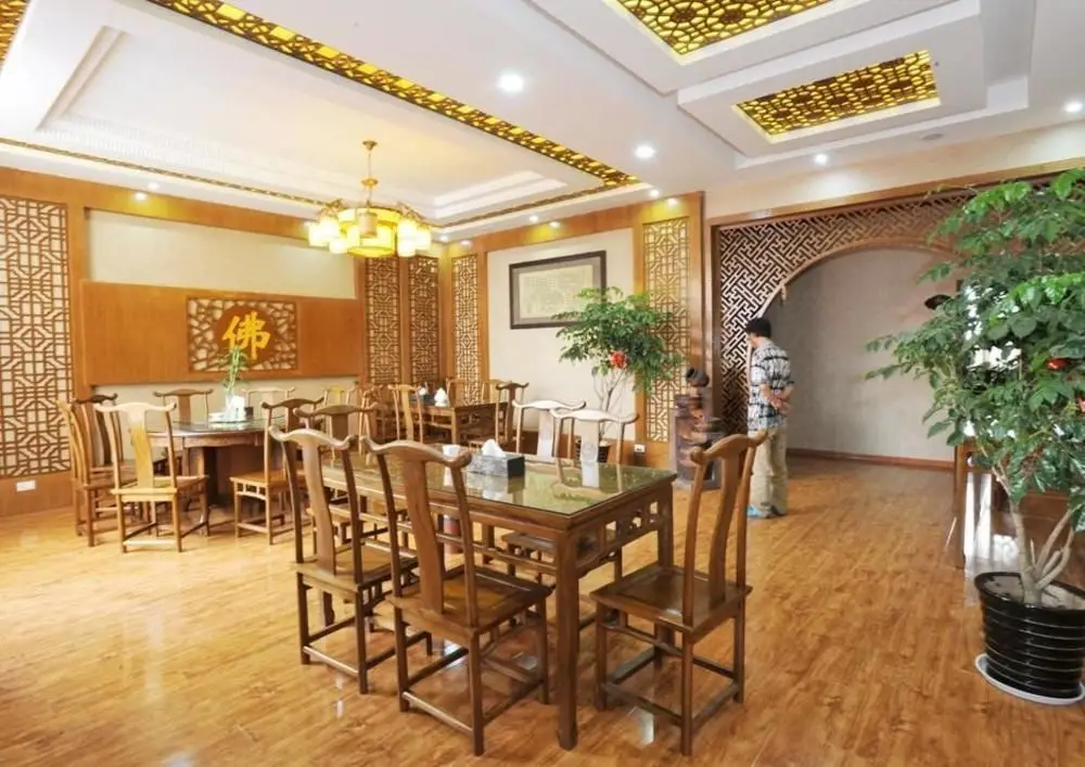 Чжэнчжоу: Yufouzhai Buddhism Culture Club
