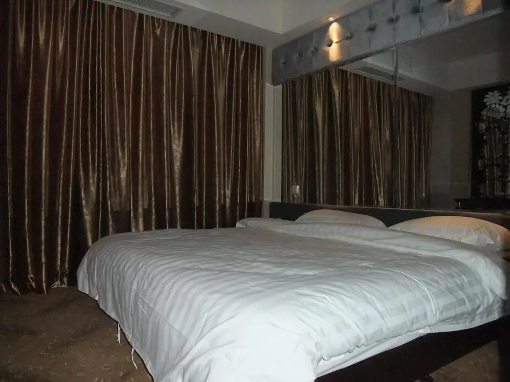 Гуйлинь: Guilin Julangchao Spa Hotel