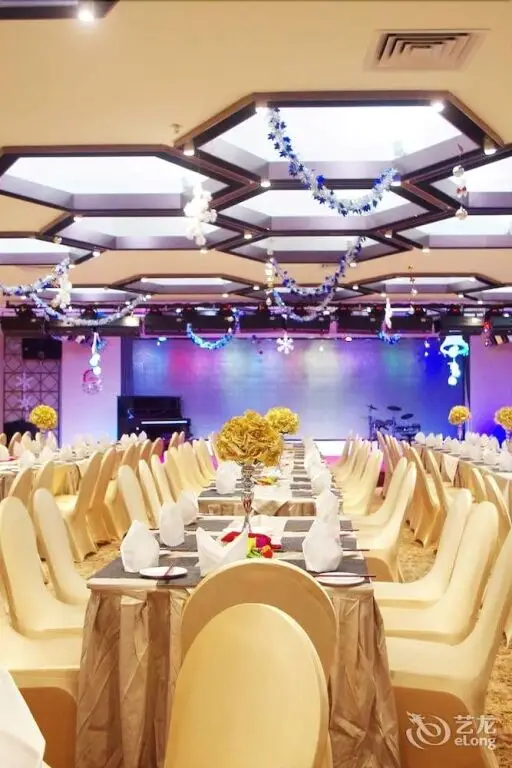 Чжухай: Jiayuan Century Hotel