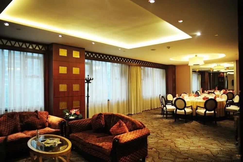 Чунцин: Chongqing Tianyu Hotel