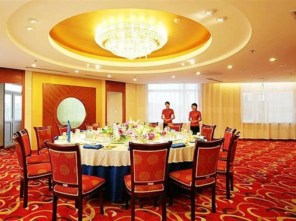 Пэнлай: Jingangwan Hotel