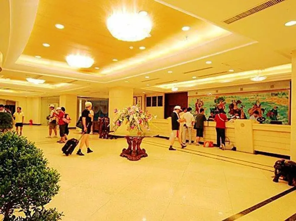 Пэнлай: Jingangwan Hotel