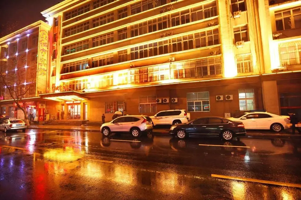 Циндао: Qingdao Railway Jinhai Hongyu Hotel