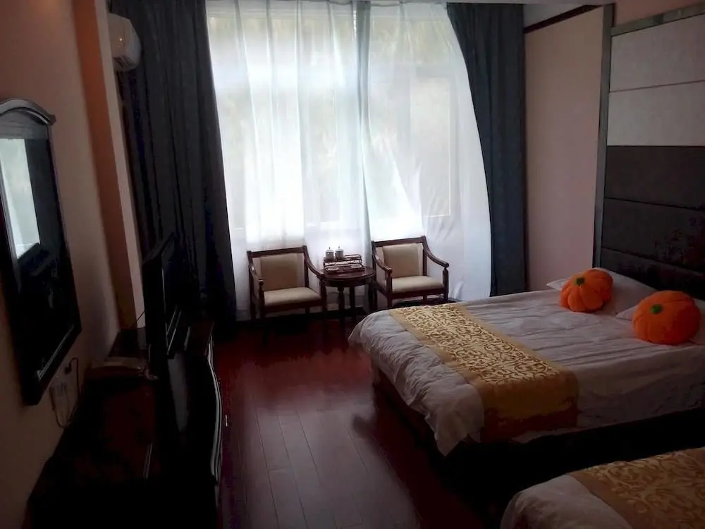 Huangshan Impression Hotel — фото 1