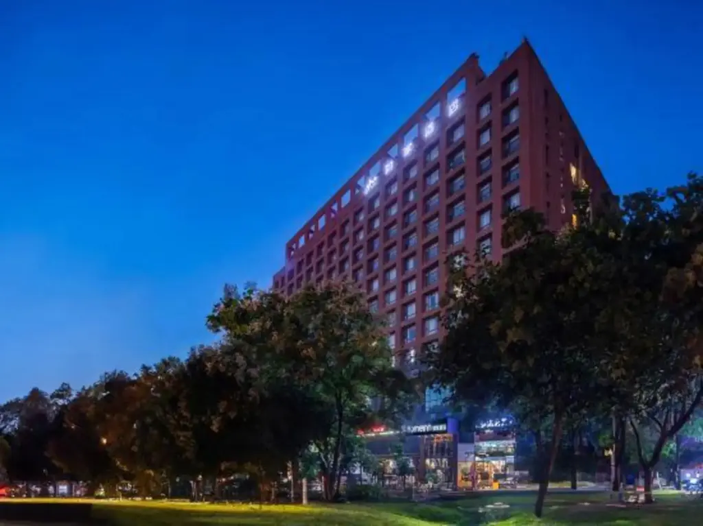 Сиань: Homeinn (Xi'an East 2nd Ring Road Xinjiamiao Subway Station)