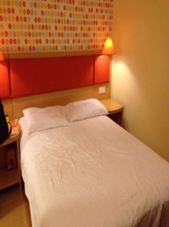 Шанхай: Home Inn Shanghai Nanjing Road Walking Street