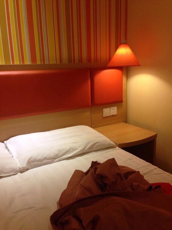 Шанхай: Home Inn Shanghai Nanjing Road Walking Street