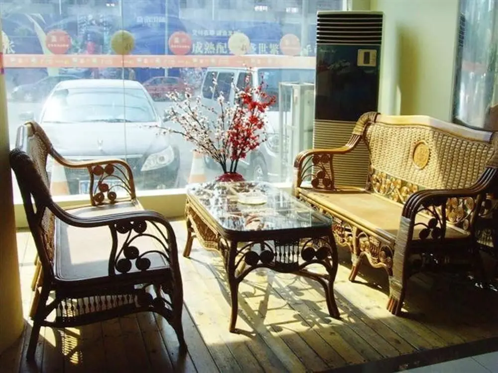 Цзинань: Jinan City Light Business Hotel