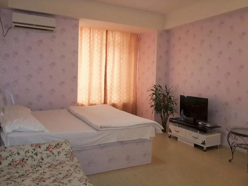 Далянь: Dalian Binyuan Express Hotel