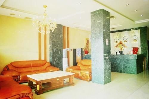 Чанша: Jun Yi   Hotel