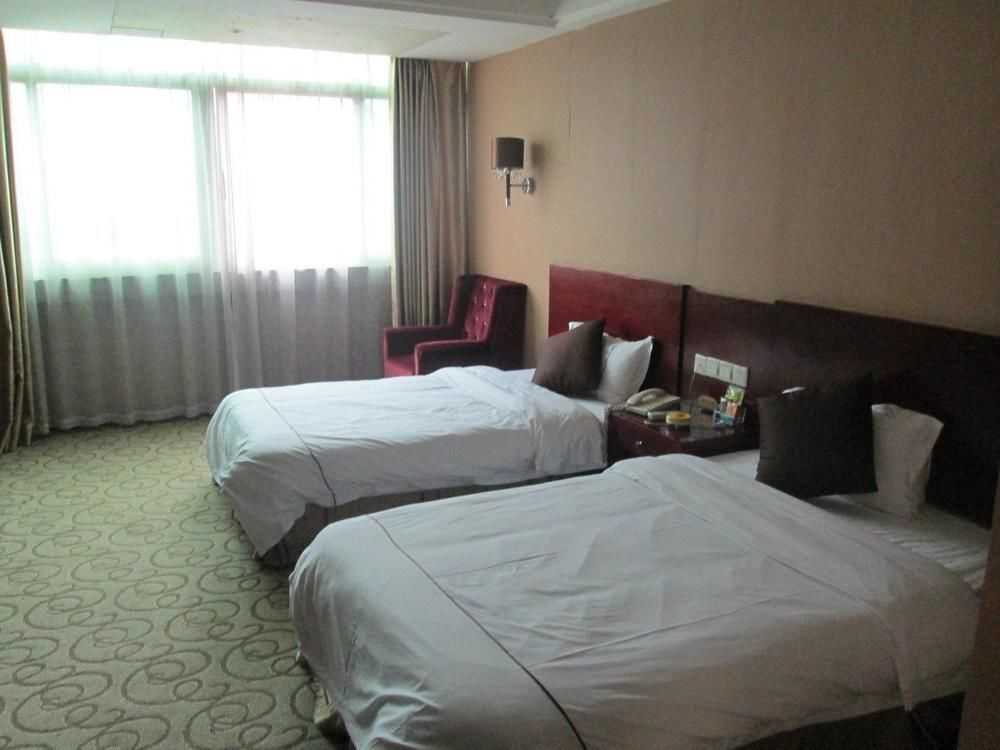 Цзиань: Crown Plaza