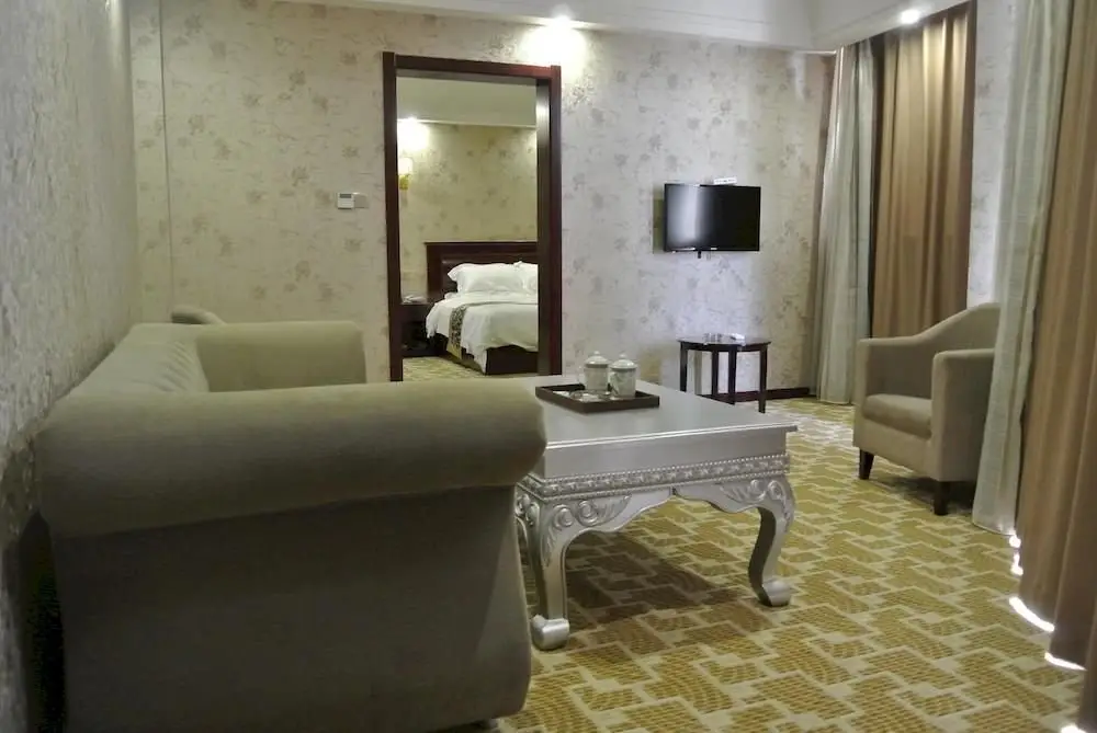 Тайчжоу: Xianju Baita Business Hotel
