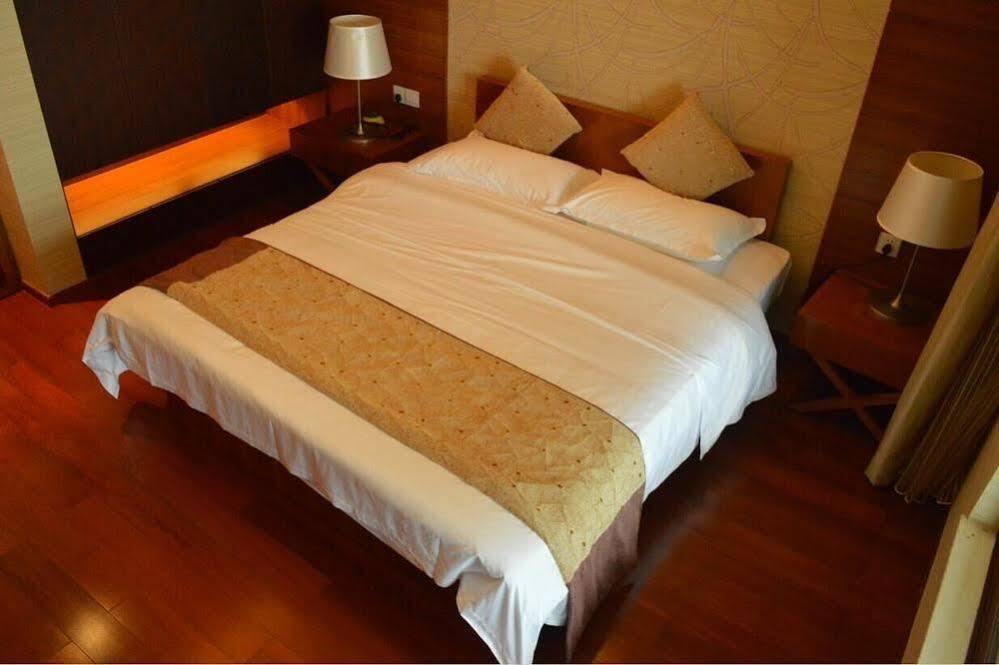 Линшуй: Qingshui Bay Mandao Seaview Holiday Hotel