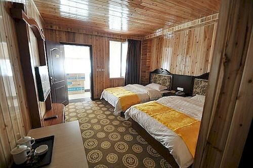 Цзючжайгоу: Jiuzhaigou Dejizangjia Inn