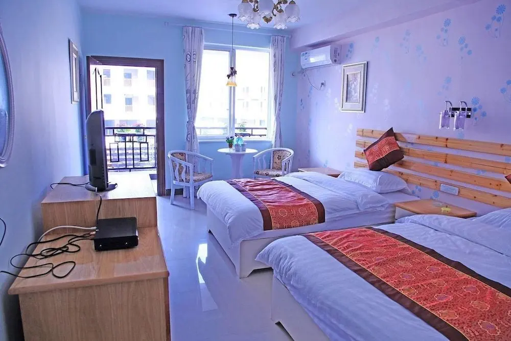 Яншо: In the Mood Of Love Hotel - Yangshuo