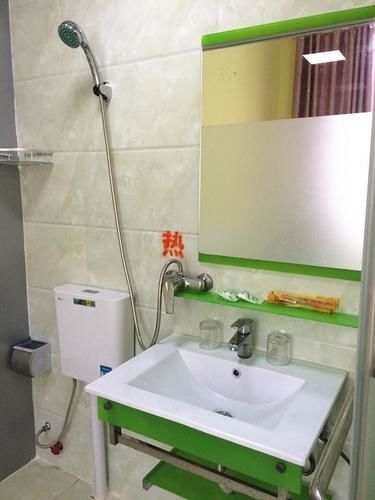 Ухань: Wuhan fayuan home hotel