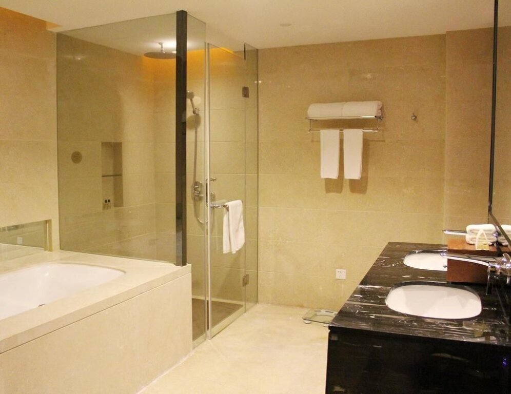 Сюйчжоу: Ruixiang New Century Hotel