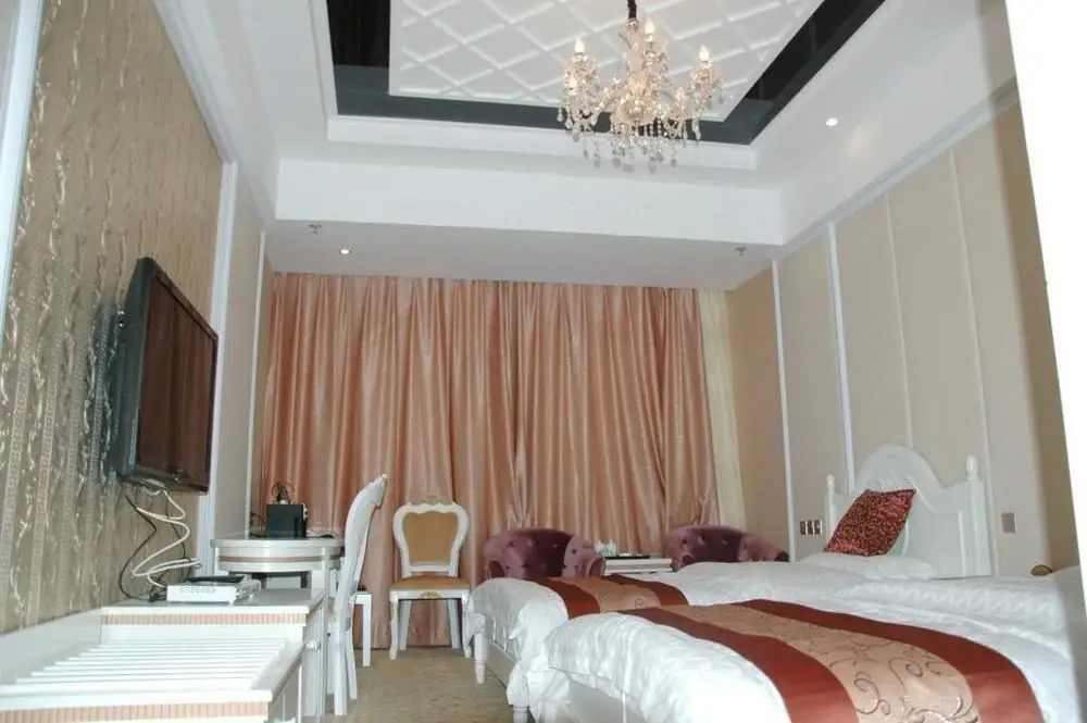 Чунцин: Zunfu Holiday Hotel - Chongqing