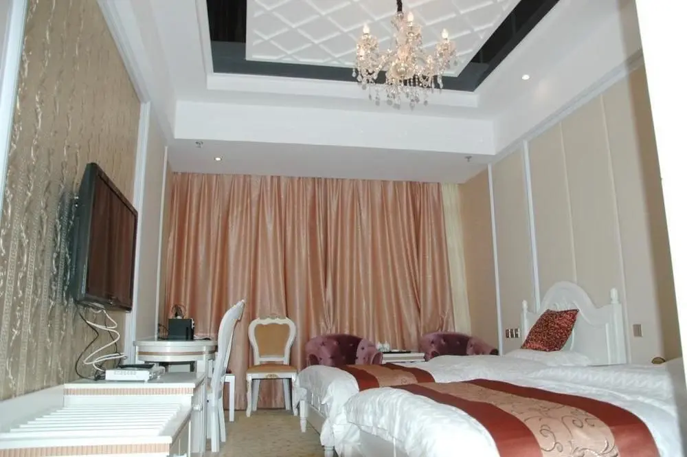 Чунцин: Zunfu Holiday Hotel - Chongqing