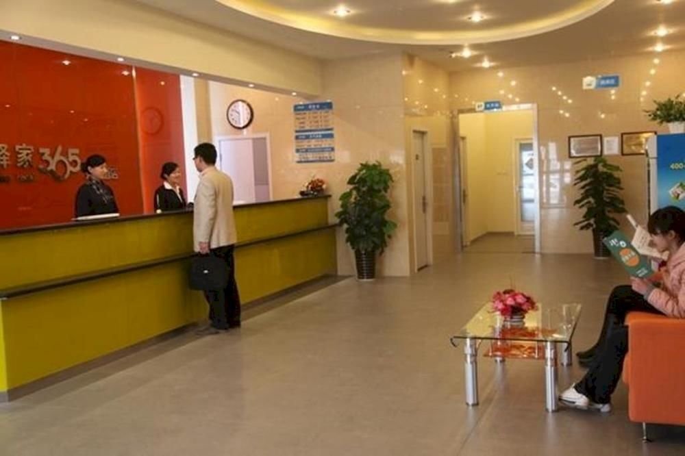 Шицзячжуан: Eaka 365 Hotel