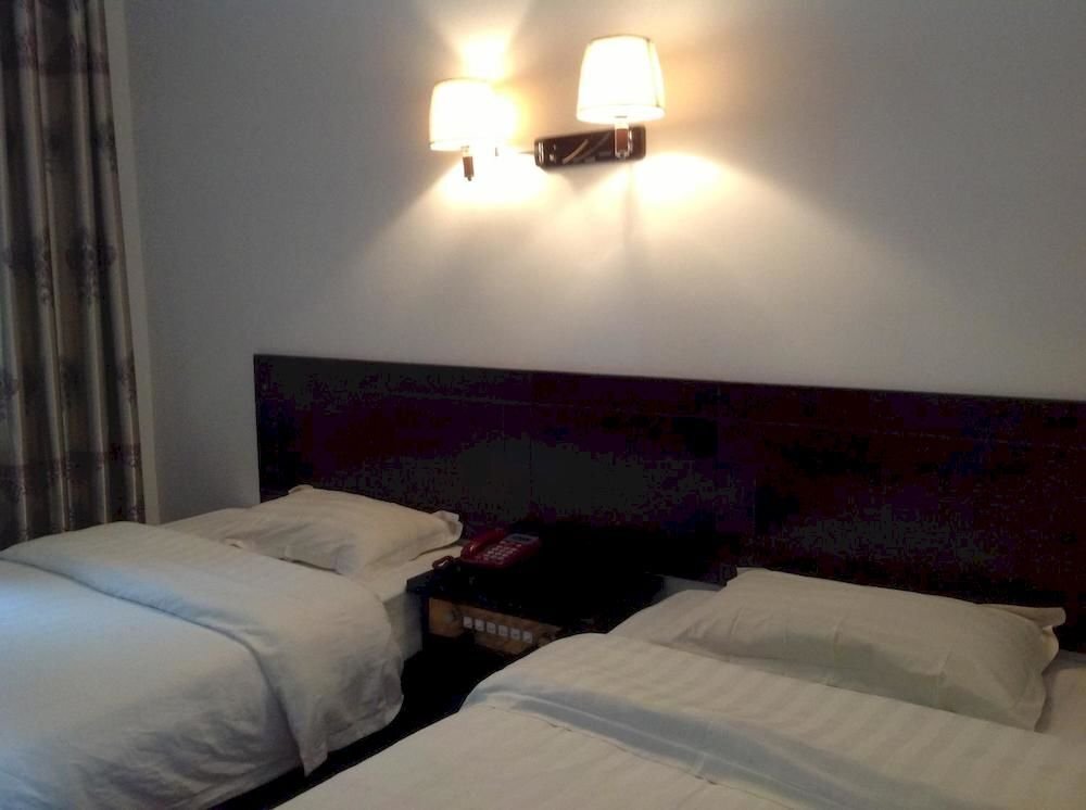 Гуйлинь: Guilin San Feng Hotel