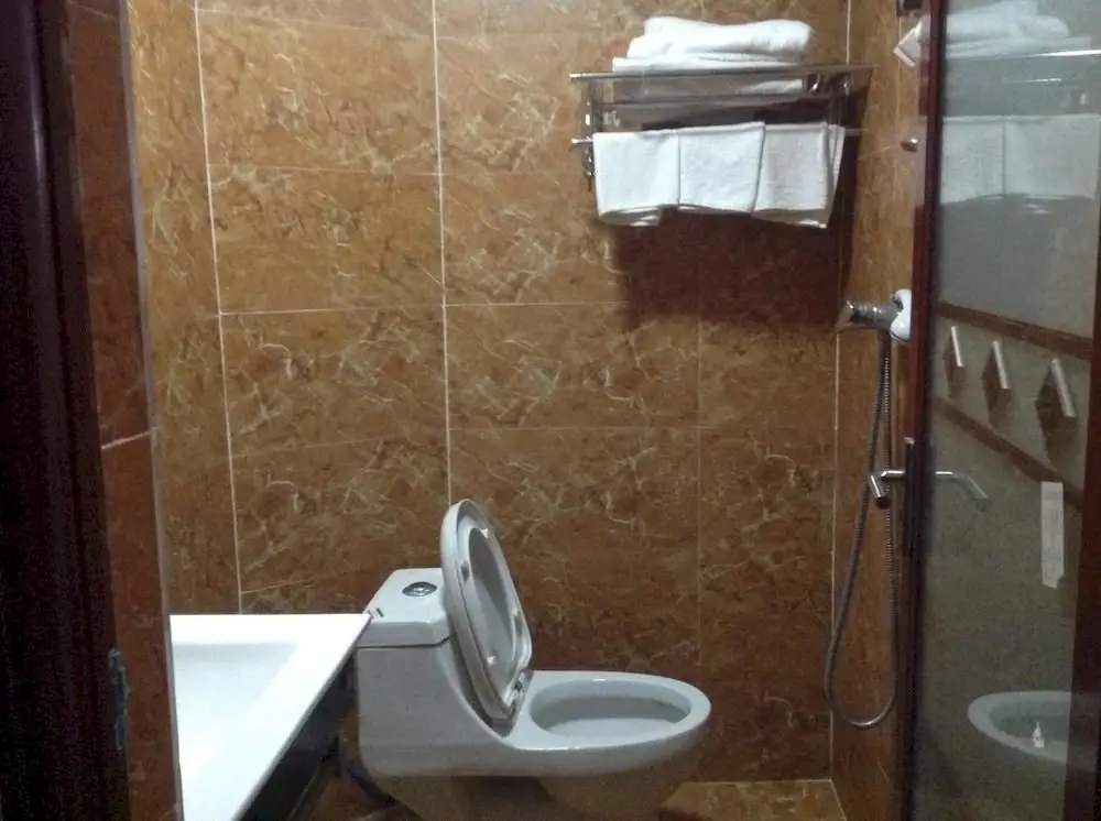 Гуйлинь: Guilin San Feng Hotel