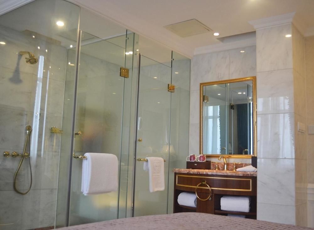 Мяньян: Mianyang Field Hotel