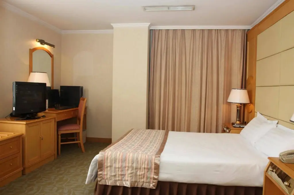 Нанкин: Jinling Star Hotel