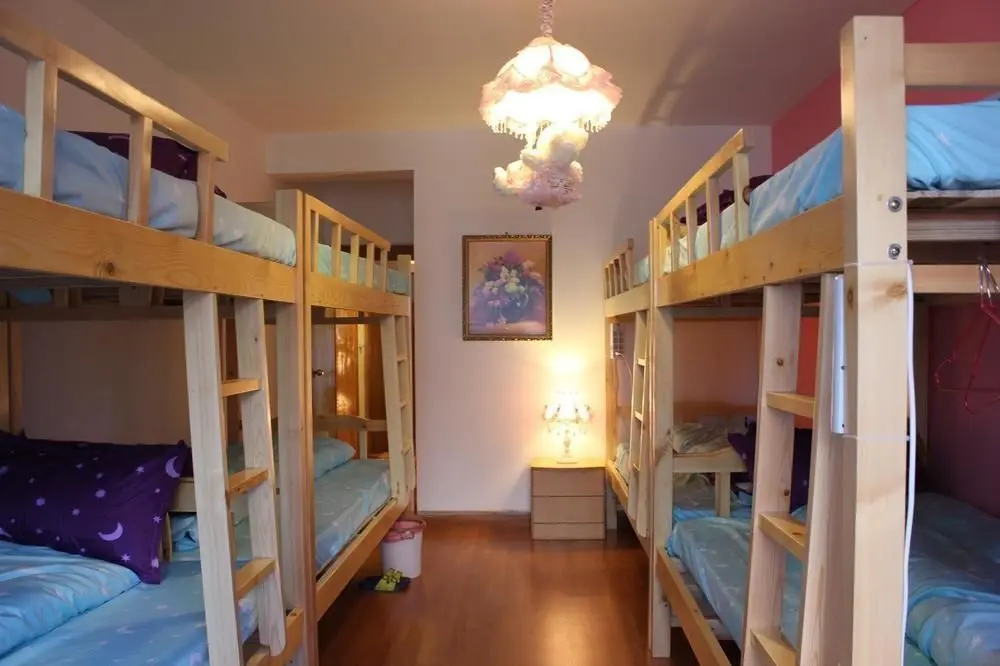 Чэнду: Chengdu Yuesijia Youth Apartment