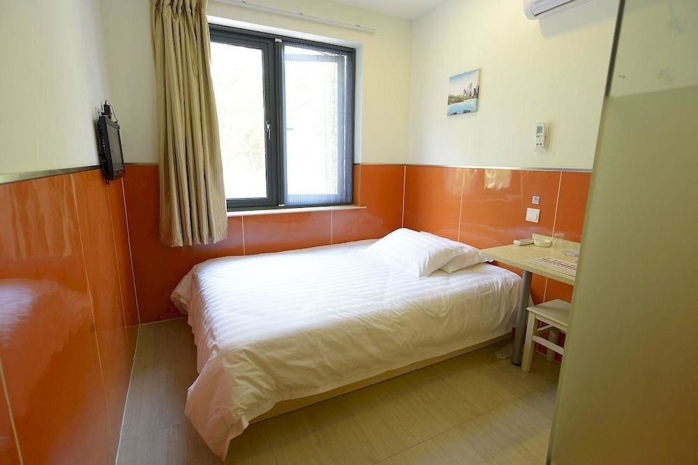Шанхай: 99 Inn Shanghai Jinshan Chengshishatan Branch