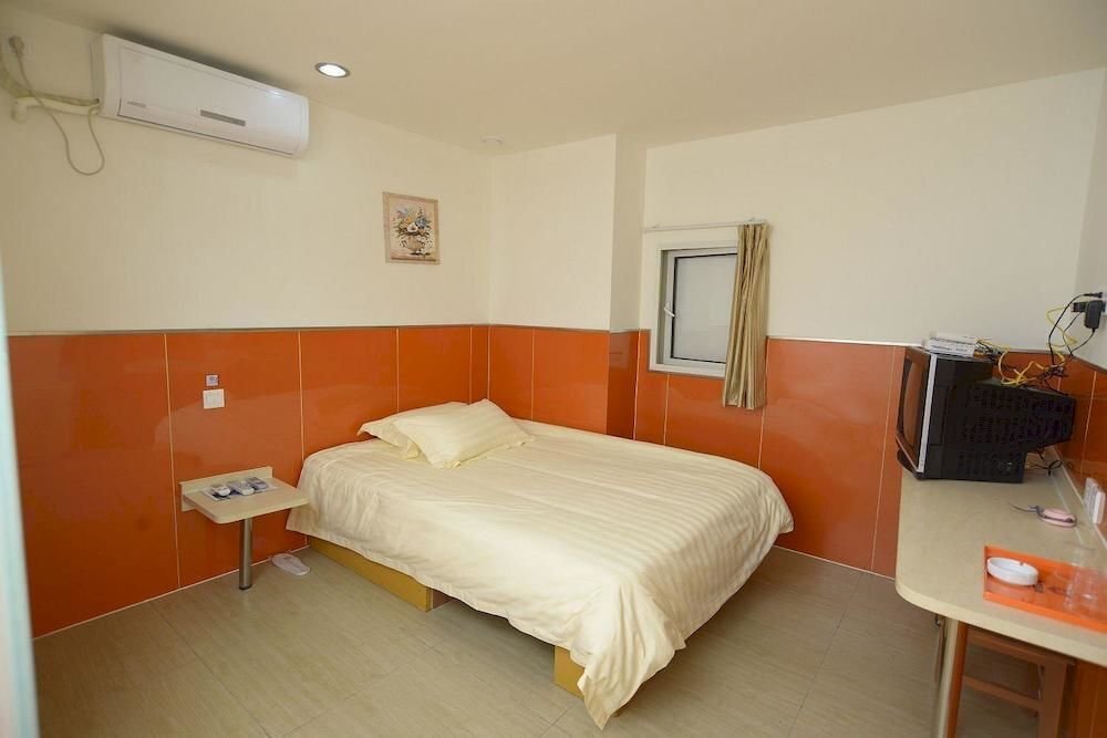 Шанхай: 99 Inn Shanghai Jinshan Chengshishatan Branch