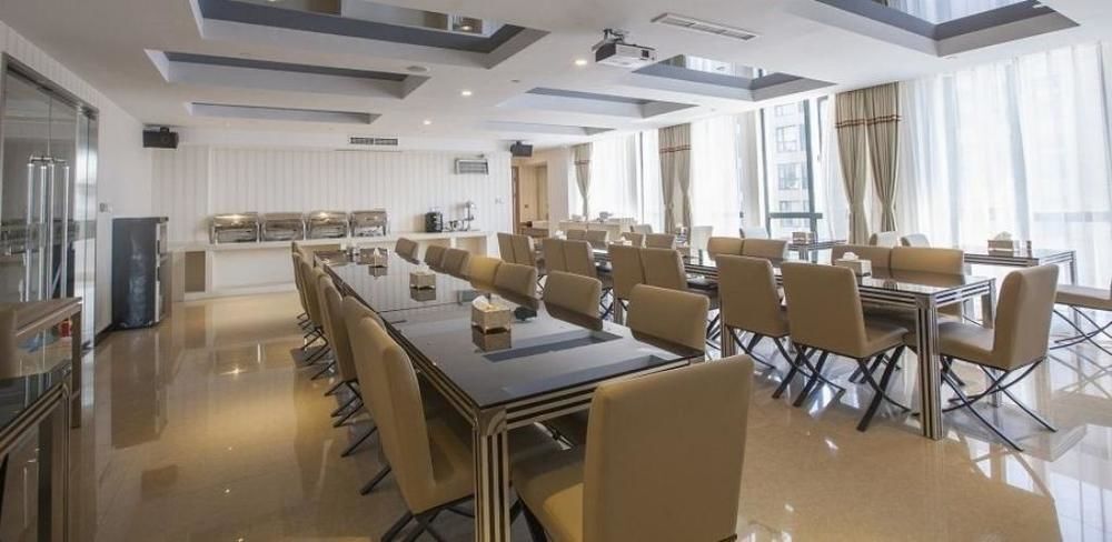 Нинбо: Xinyi Fashion Hotel