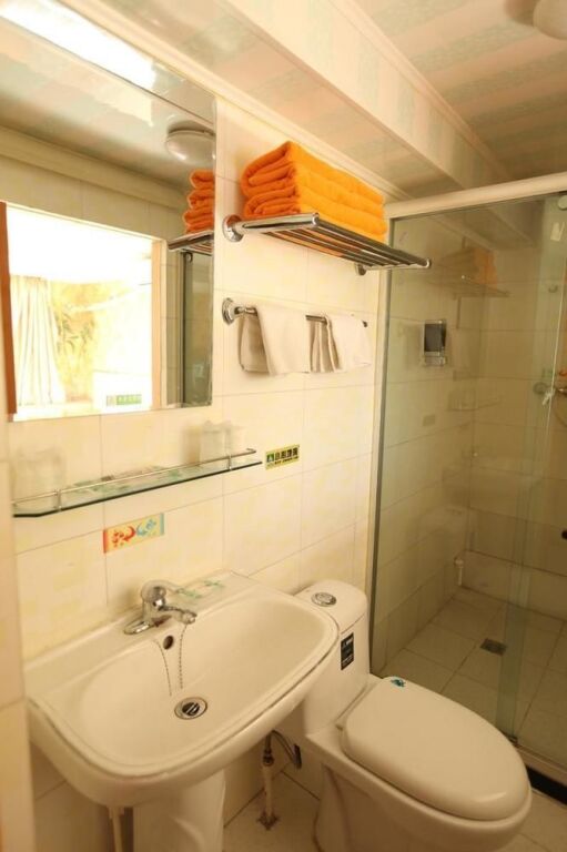 Пекин: Shell Beijing Daxing District Jiugong Hongxing Street Hotel