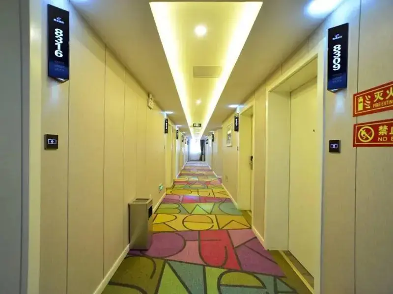 Пекин: Shell Beijing Daxing District Jiugong Hongxing Street Hotel