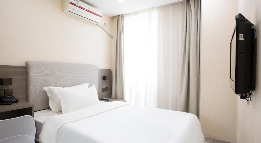 Пекин: Hong Wei Yi Jia Beijing Niu Jie Hotel