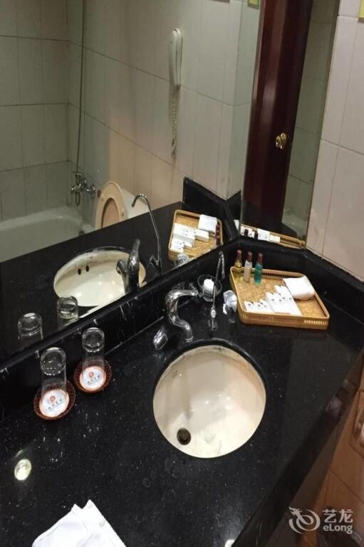 Тайюань: Zhengxie Hotel - Shanxi