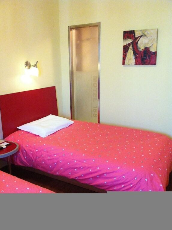 Шанхай: Home Inn Songjiang Fangzhouyuan - Shanghai