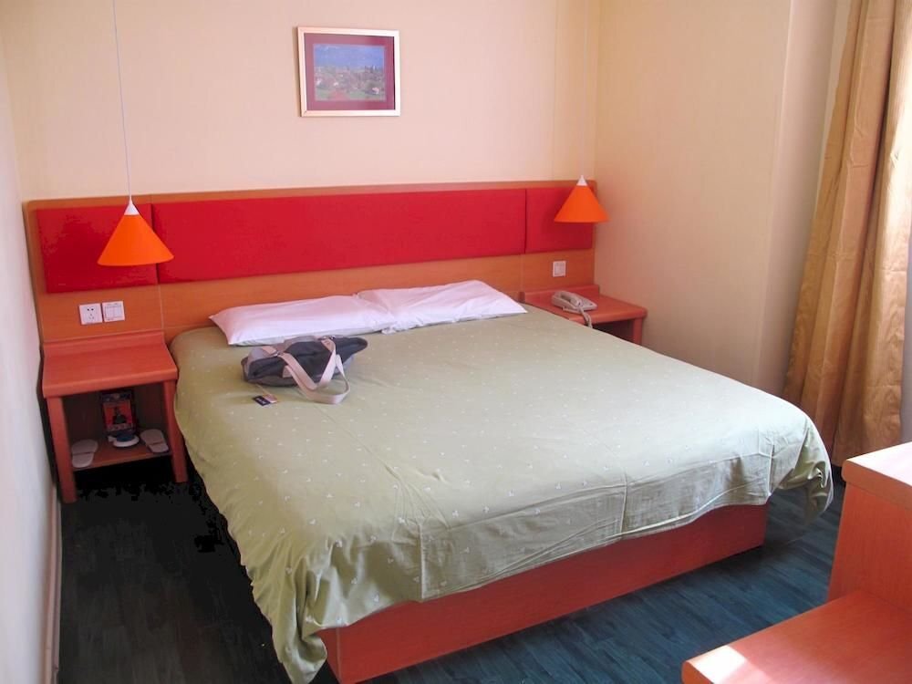 Шэньчжэнь: Home Inn (Shenzhen Dongmen Pedestrian Street Shaibu Metro Station)