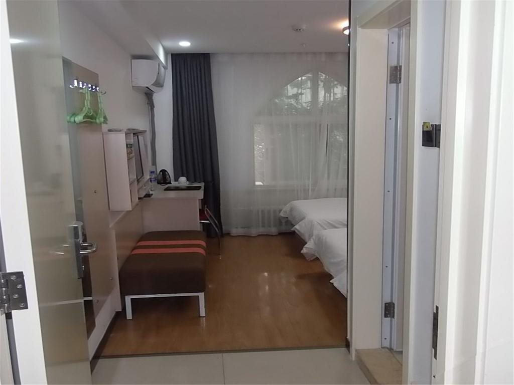 Пекин: Youth Holiday Hotel Minzu University - Beijing
