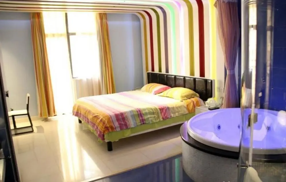 Нанкин: Nanjing Easy Wave House Hotel - Jiangning Crystal