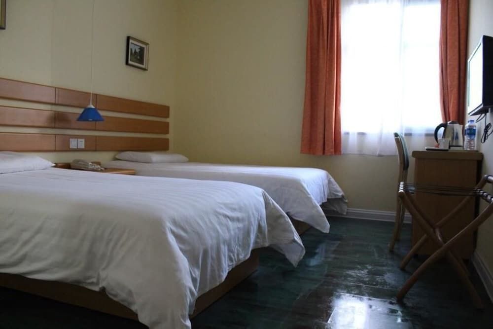 Шэньчжэнь: Home Inn Shenzhen Dongmen Hubei Subway Branch