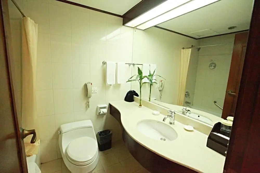 Куньмин: Kunming Wanghu Hotel