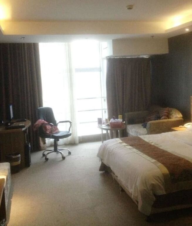 Шаоксинг: Fulinmen Business Hotel