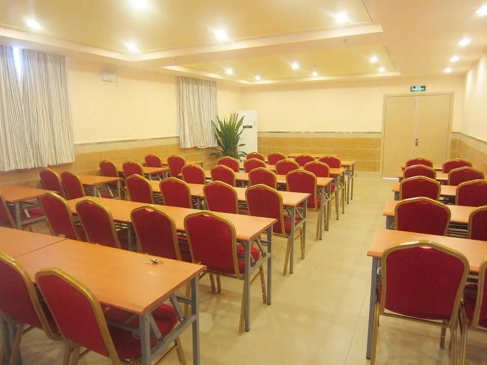 Чэнду: Home Inn Chengdu Wenshufang North Taisheng Road